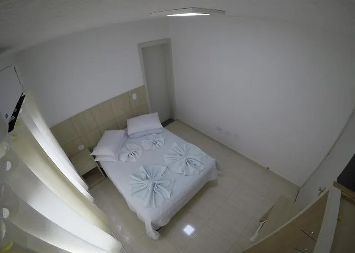 Hotel Dove