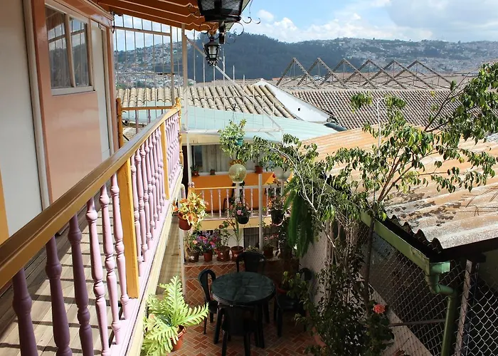 Hostal Yumbo Imperial