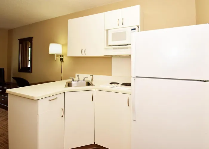 Extended Stay America Suites - Minneapolis -