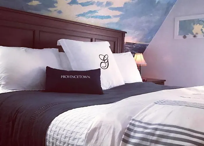 Gaslamp Bed And Breakfast