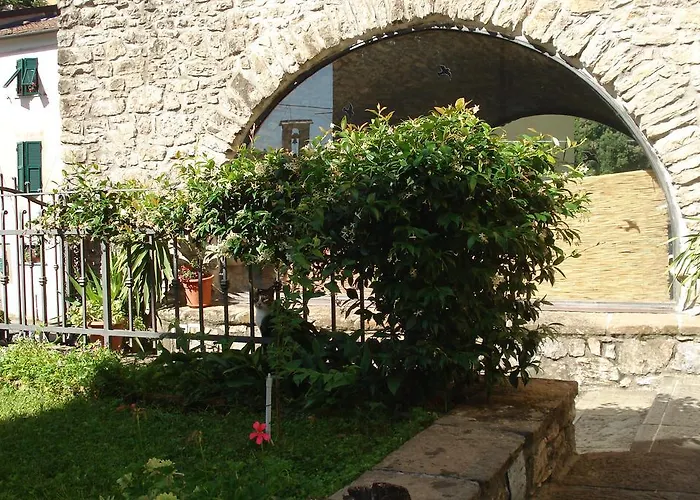 Hotel La Campana D'Oro Beverino