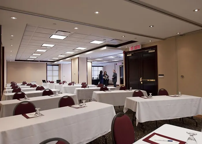 Capital Hill Hotel & Suites