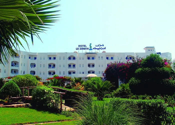 Le Zenith Hotel
