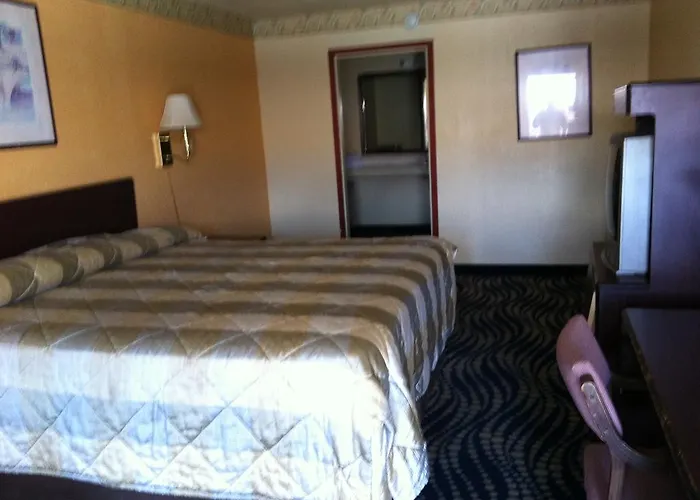 Deluxe Inn Kilgore