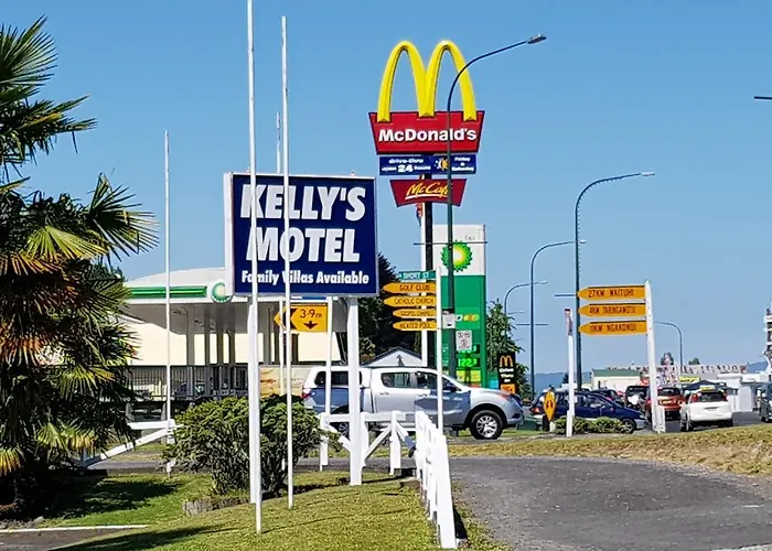 Kelly'S Riverside Motel