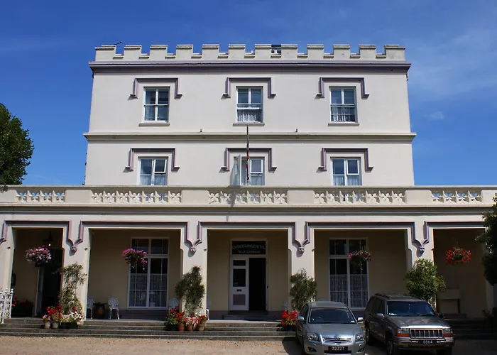 Grange Lodge