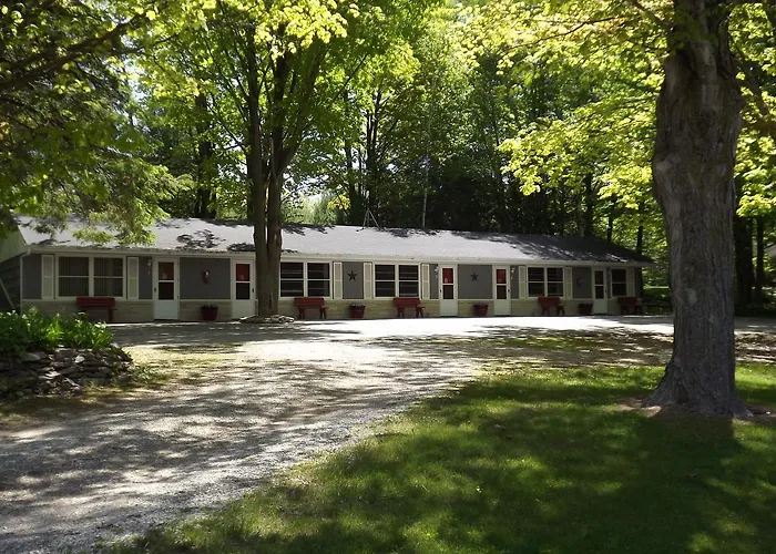 Baileys Sunset Motel