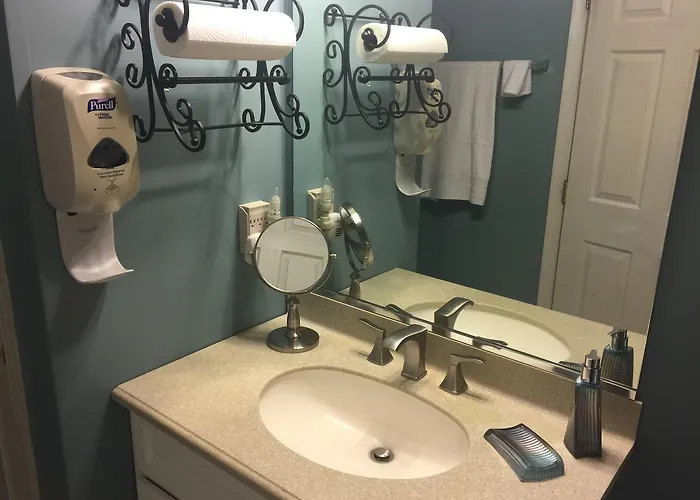Premier National Harbor House Bed & Breakfast Fort Washington