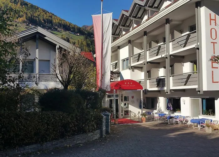 Hotel Tiroler Adler Lutago