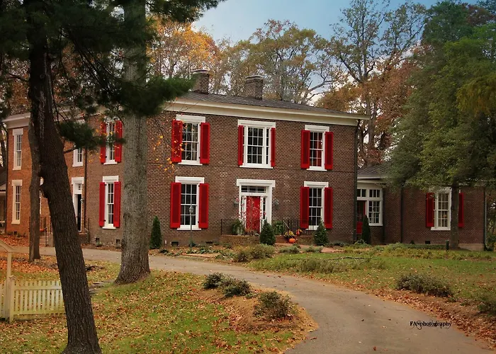 Early Inn At The Grove