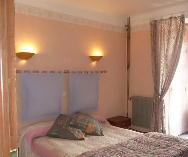 Hotel Font De Lauro Saumane-de-Vaucluse