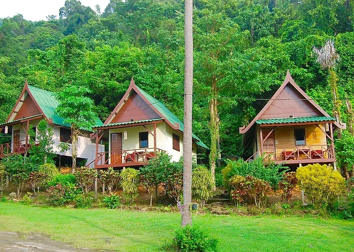 Tp Hut Bungalows Koh Chang