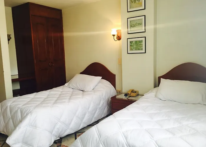 Hotel Azuay