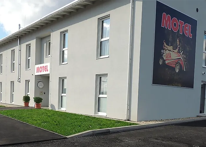 AVIA Motel Bisamberg