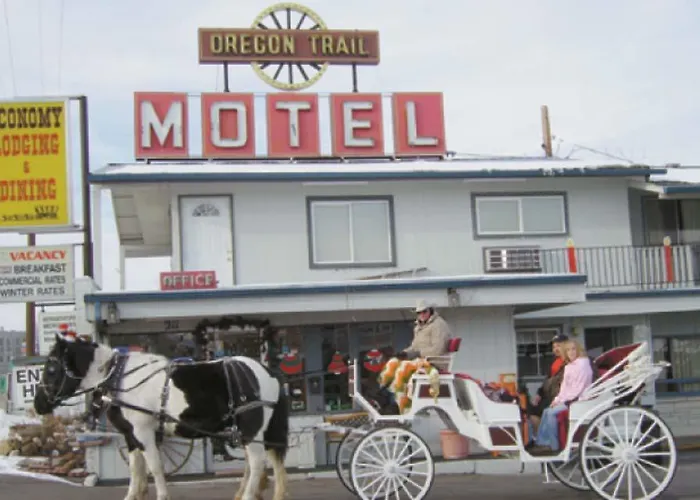 Oregon Trail Motel And Restaurant