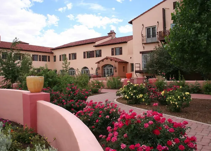La Posada Hotel And Gardens