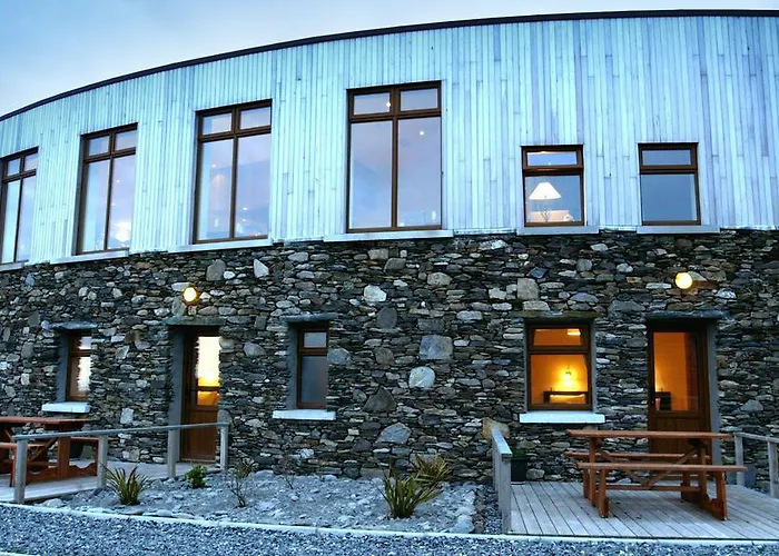 Dolphin Hotel