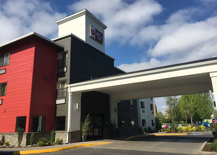 Best Western Plus Airport & Suites