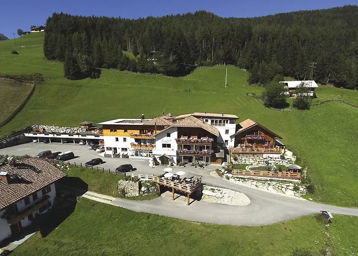 Almhotel Lenz Valdaora