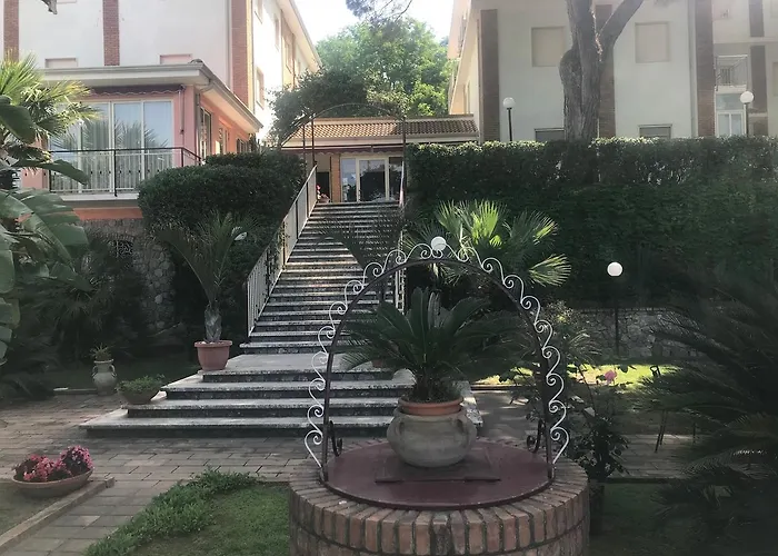 Belvedere Hotel Club