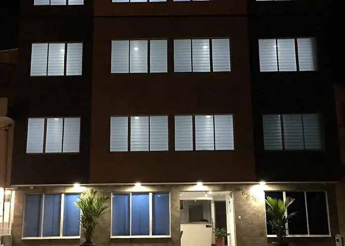 Ari Hotel