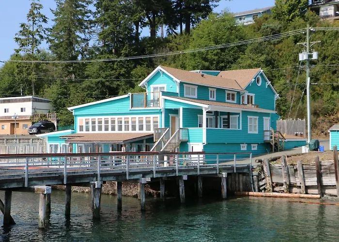 Nimpkish Hotel