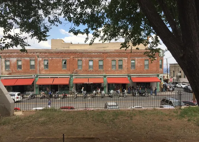 Connor Hotel