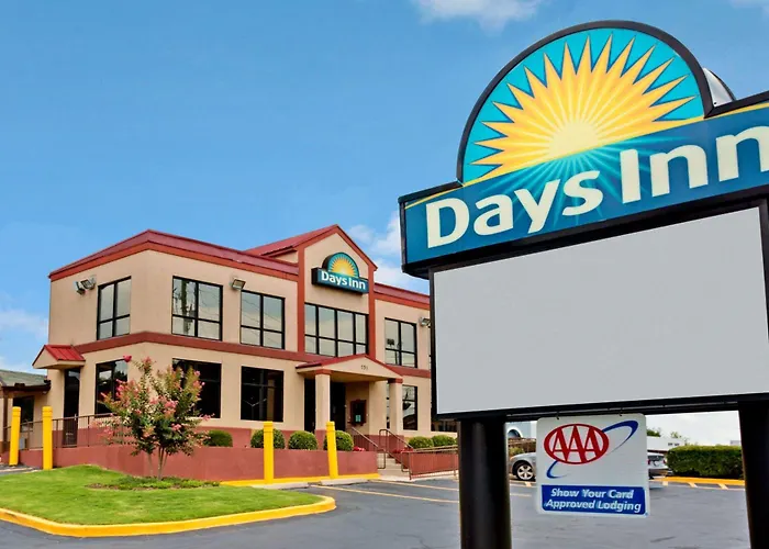 Days Inn By Wyndham Lawrenceville