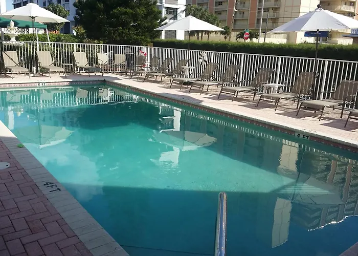Shores Terrace