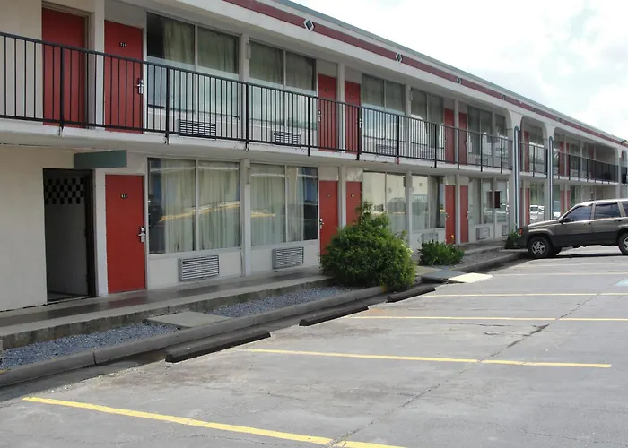 Budget Inn
