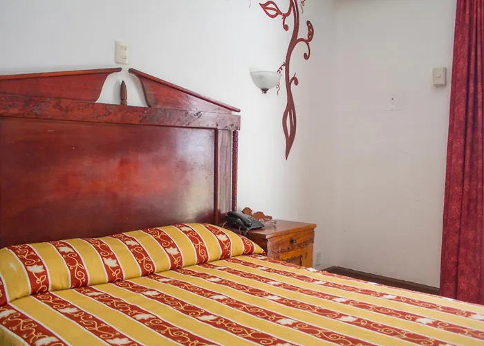 Hotel Colonial Manzanillo