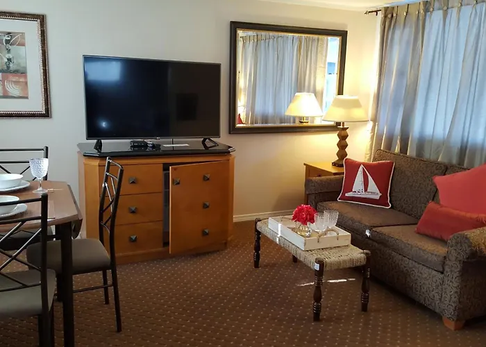 Starlight Lodge Cape Cod