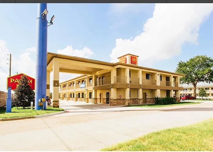Palace Inn Conroe