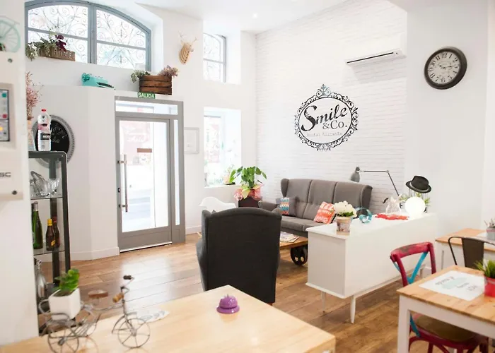 Hotel Smile&Co Hostal Boutique