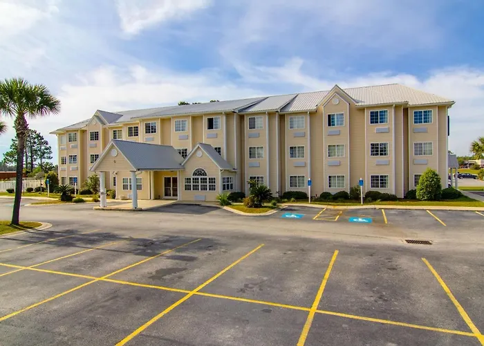 Golden Isles Inn & Suites Brunswick South