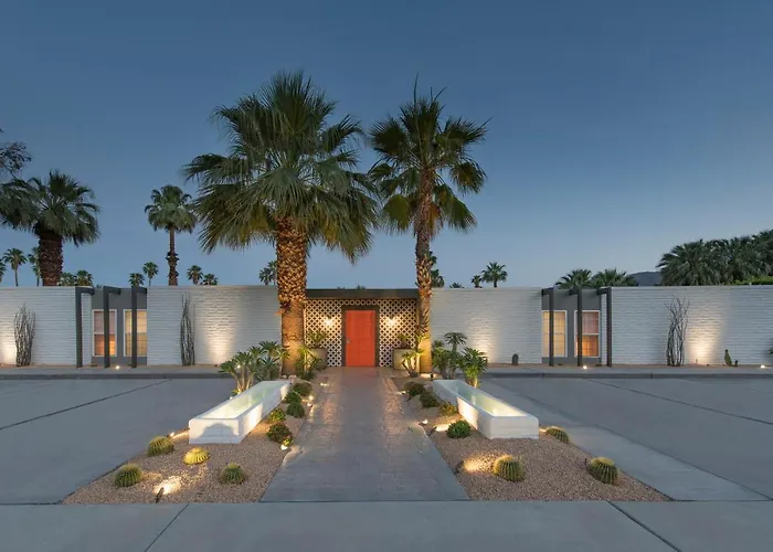 The Weekend Palm Springs