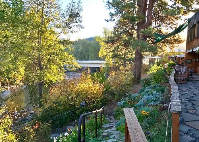 Twisp River Suites