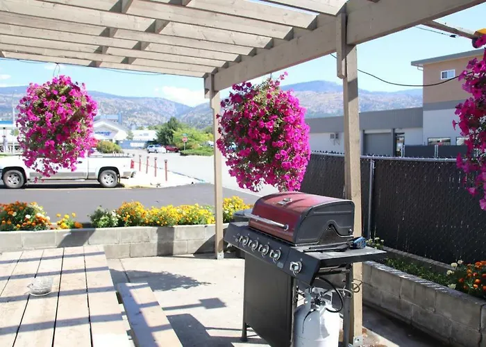 Plaza Motel Penticton