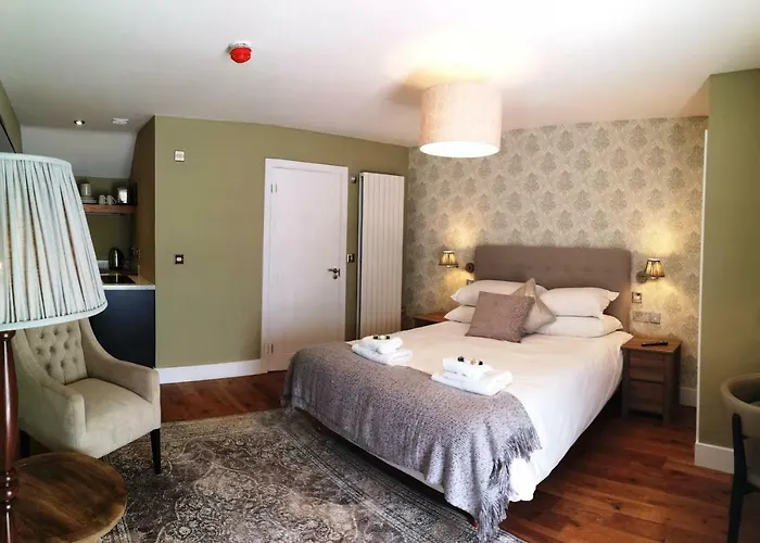Anglesey Hotel Gosport