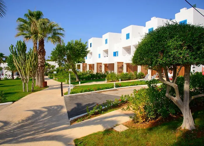 Cala Llenya Resort Ibiza