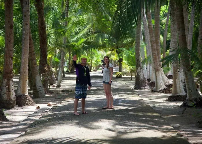 Puerto Lobos Dive camp