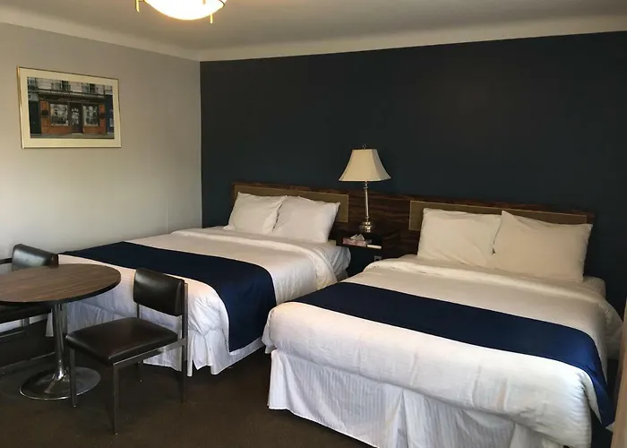 Falls Manor Resort