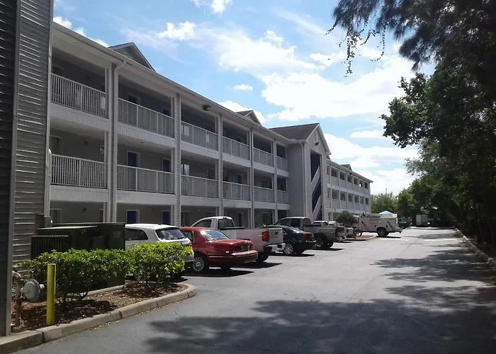Intown Suites Extended Stay Clearwater Fl