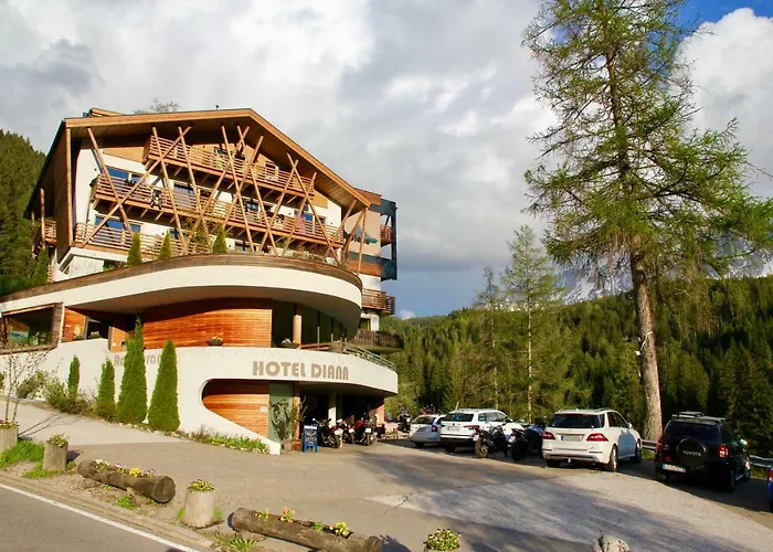 Bike & Ski Hotel Diana Karersee