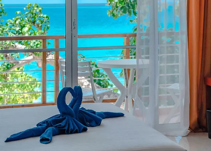 Athiri Beach Maldives