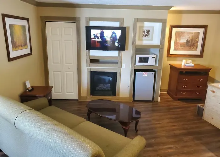 Colonial House Motel Pigeon Forge