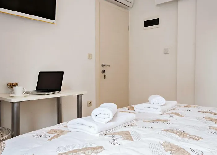 Guest House Paradise