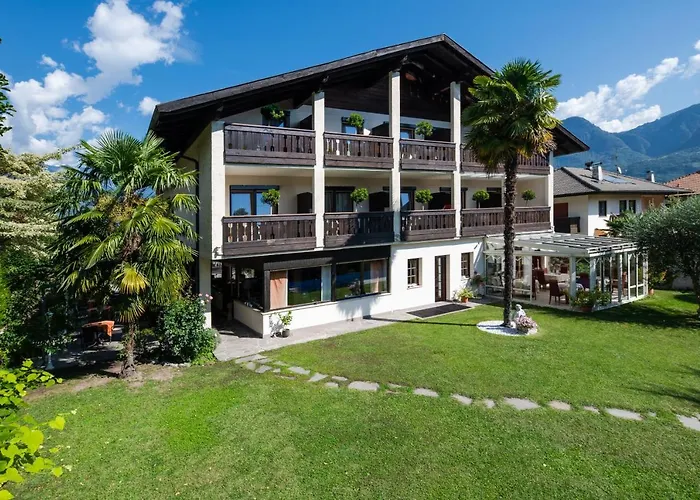 Pension Weingarten Lana