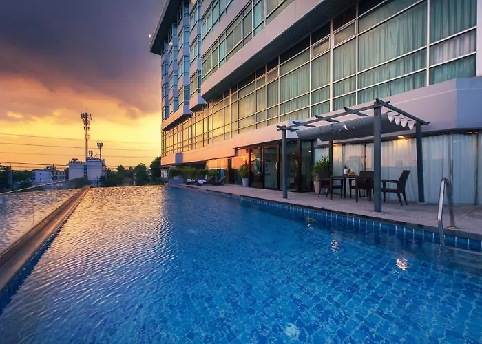 Siam Mandarina Hotel - Free Bkk Airport Shuttle