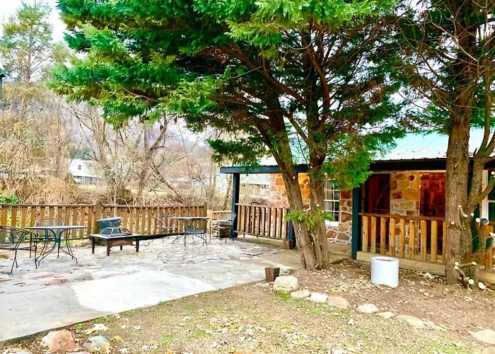 Spring Creek Hotel